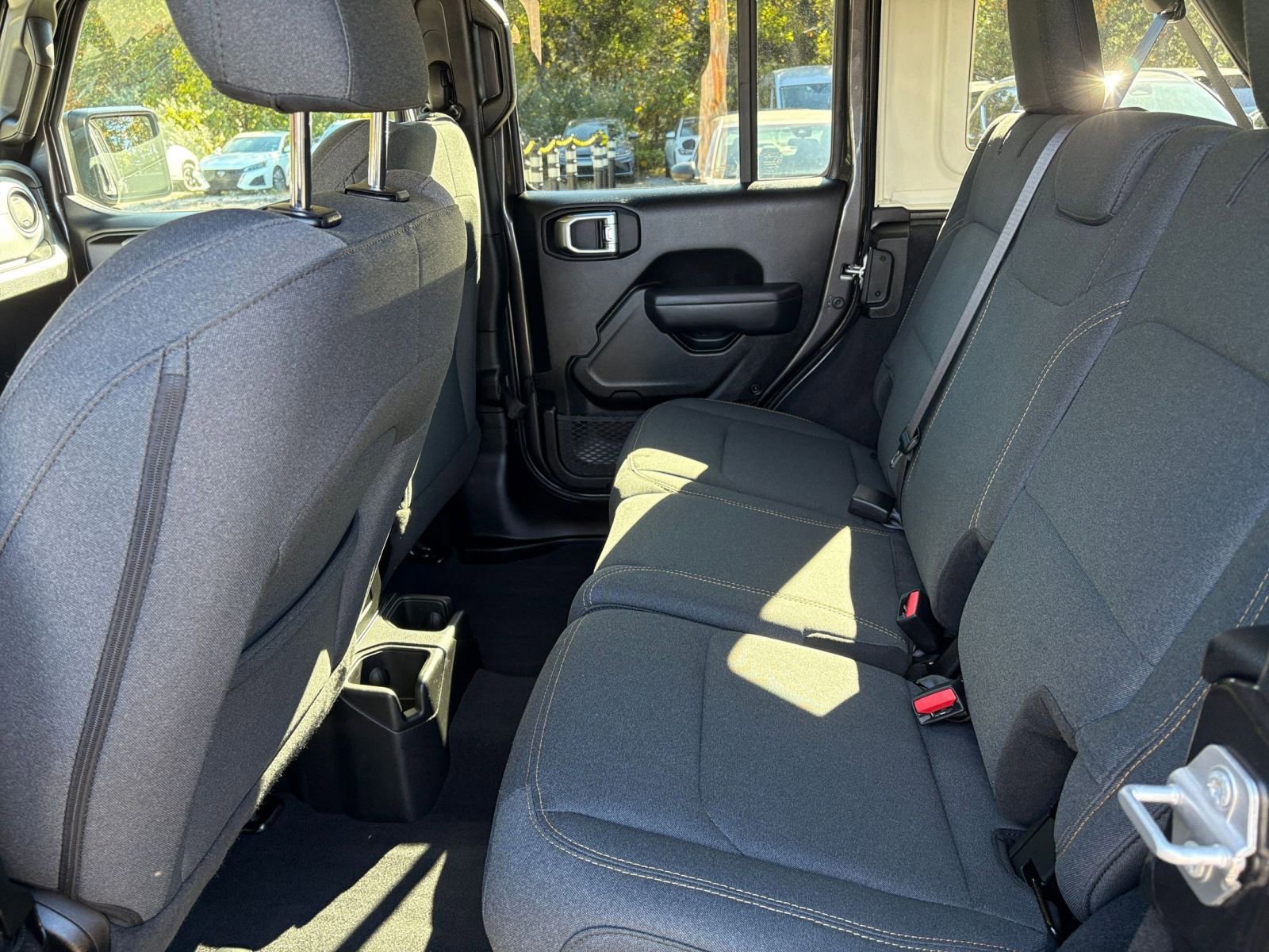 Thumbnail: 2025 Jeep Wrangler - 24