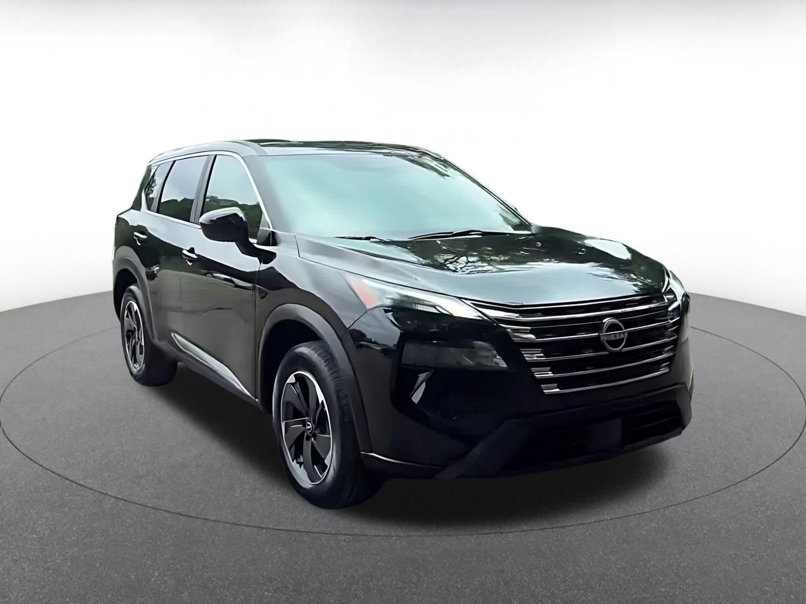 Thumbnail: 2025 Nissan Rogue - 3