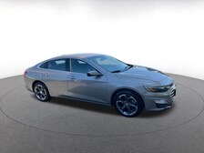 2023 Chevrolet Malibu LT -
                  Smithtown, NY