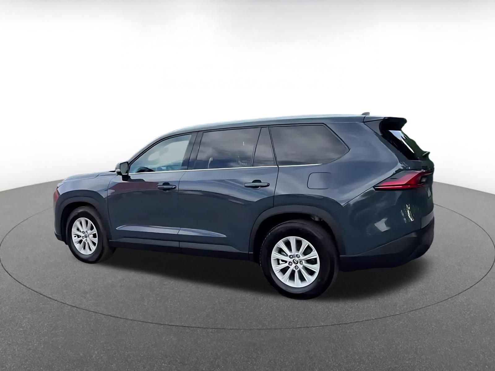 Thumbnail: 2025 Toyota Grand Highlander - 10