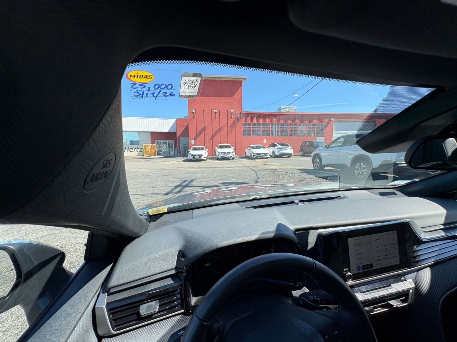 Thumbnail: 2025 Toyota Camry - 31