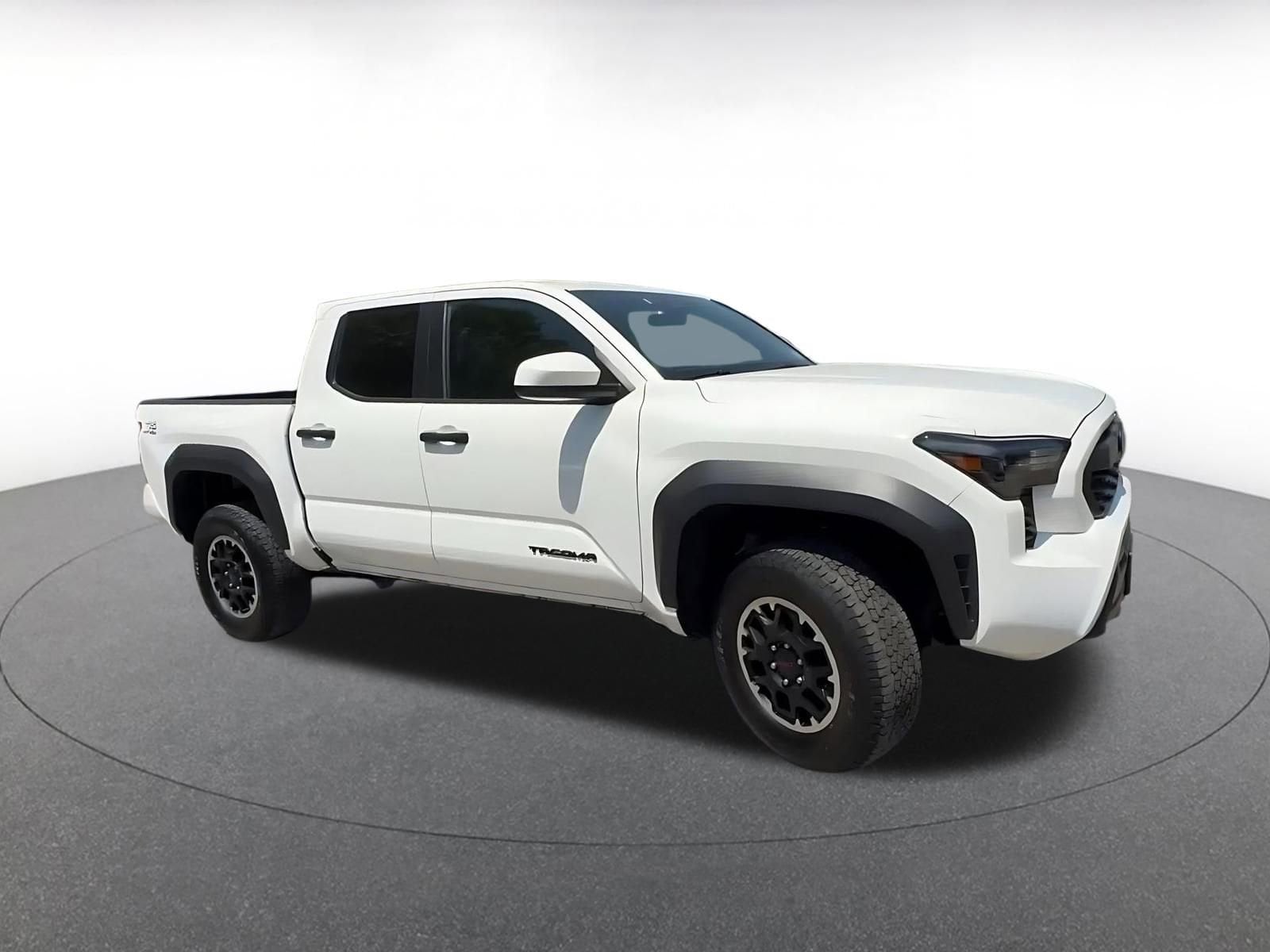 Thumbnail: 2025 Toyota Tacoma - 2