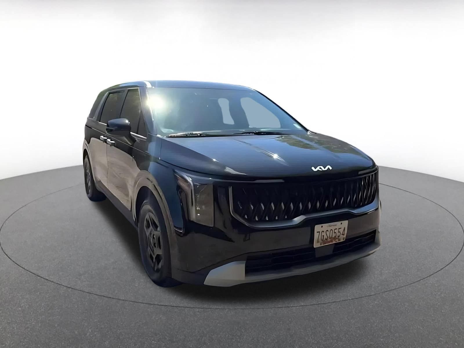Thumbnail: 2026 Kia Carnival - 3