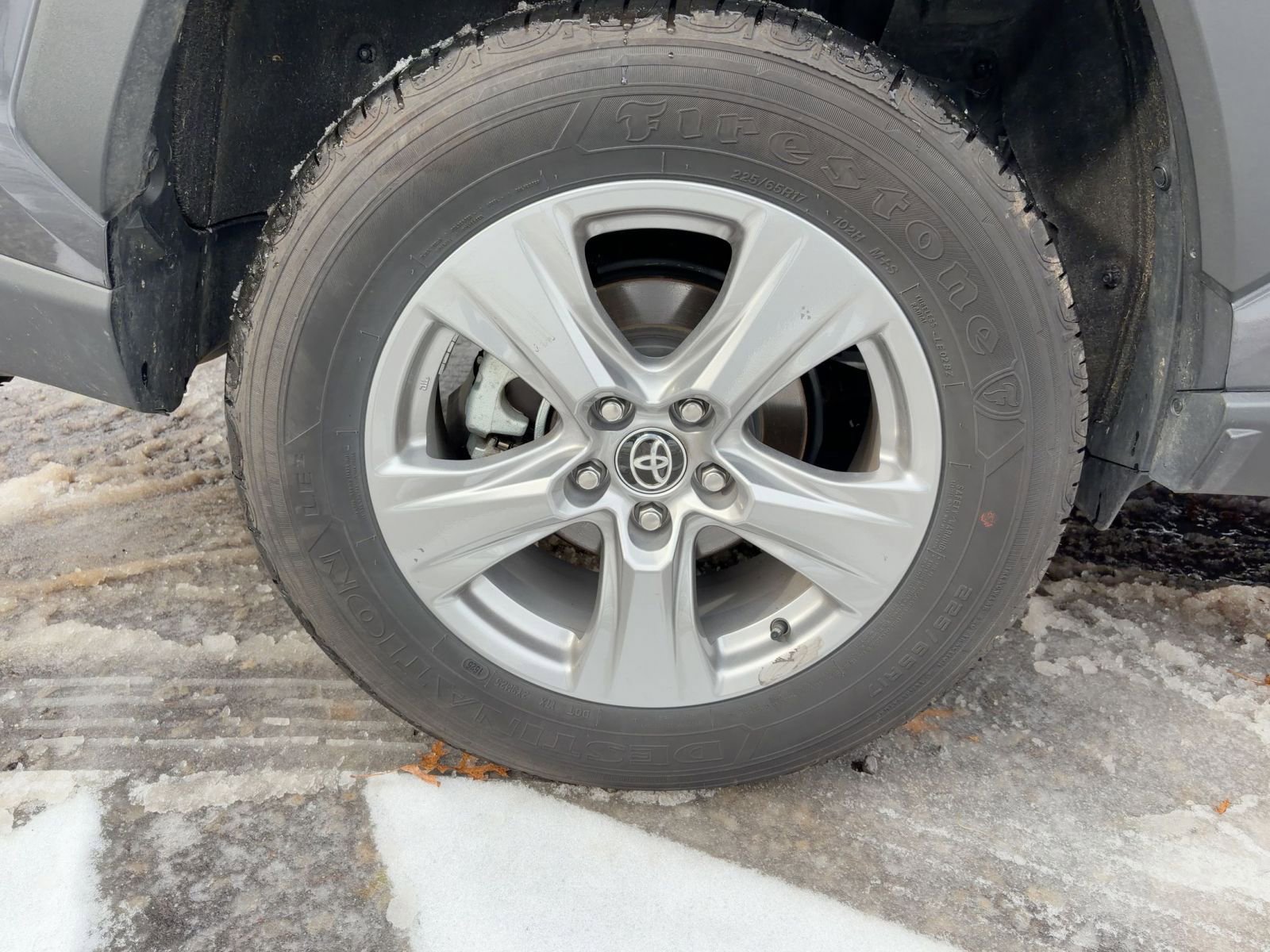 Thumbnail: 2025 Toyota RAV4 - 21