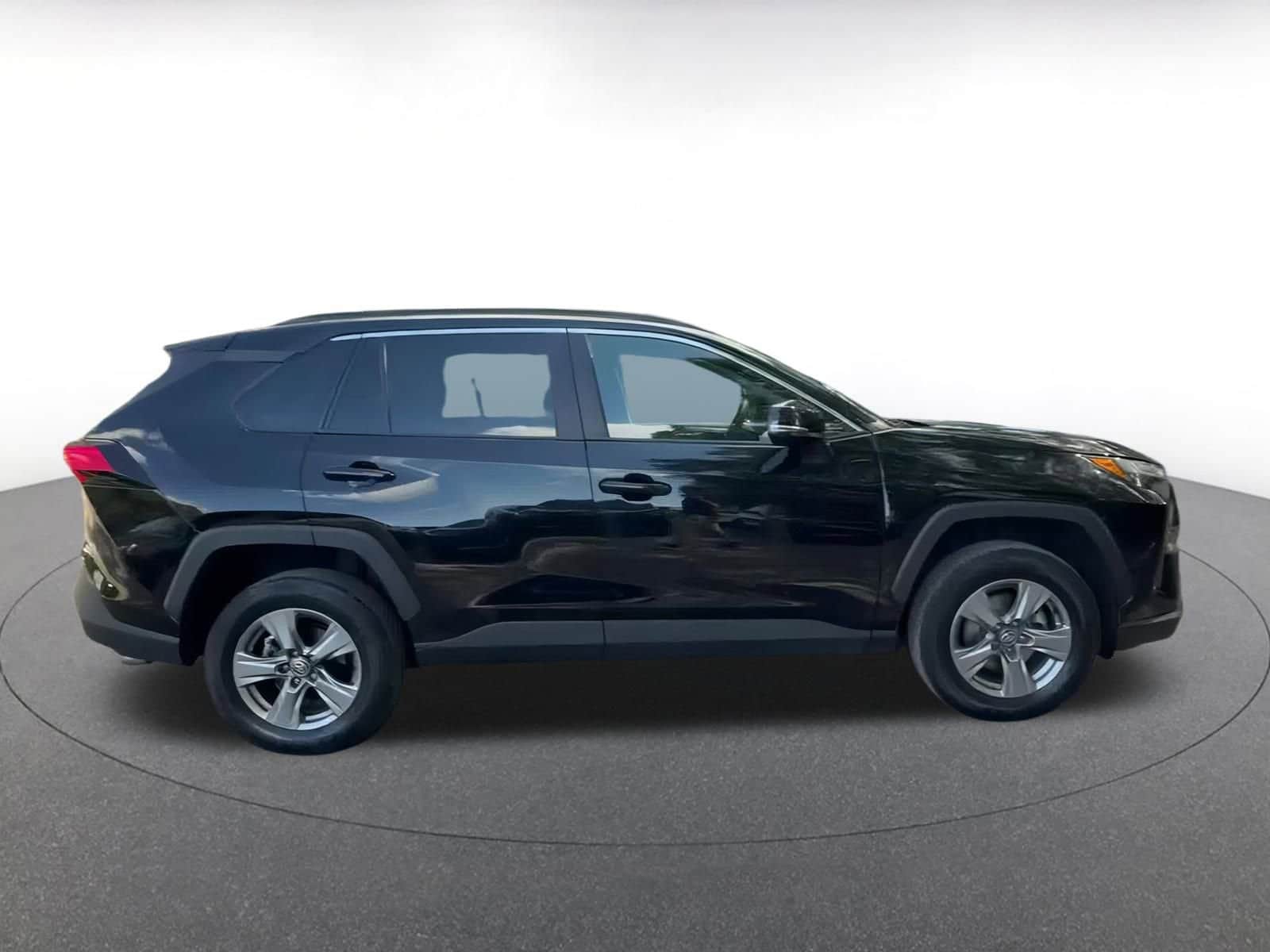 Thumbnail: 2024 Toyota RAV4 - 16