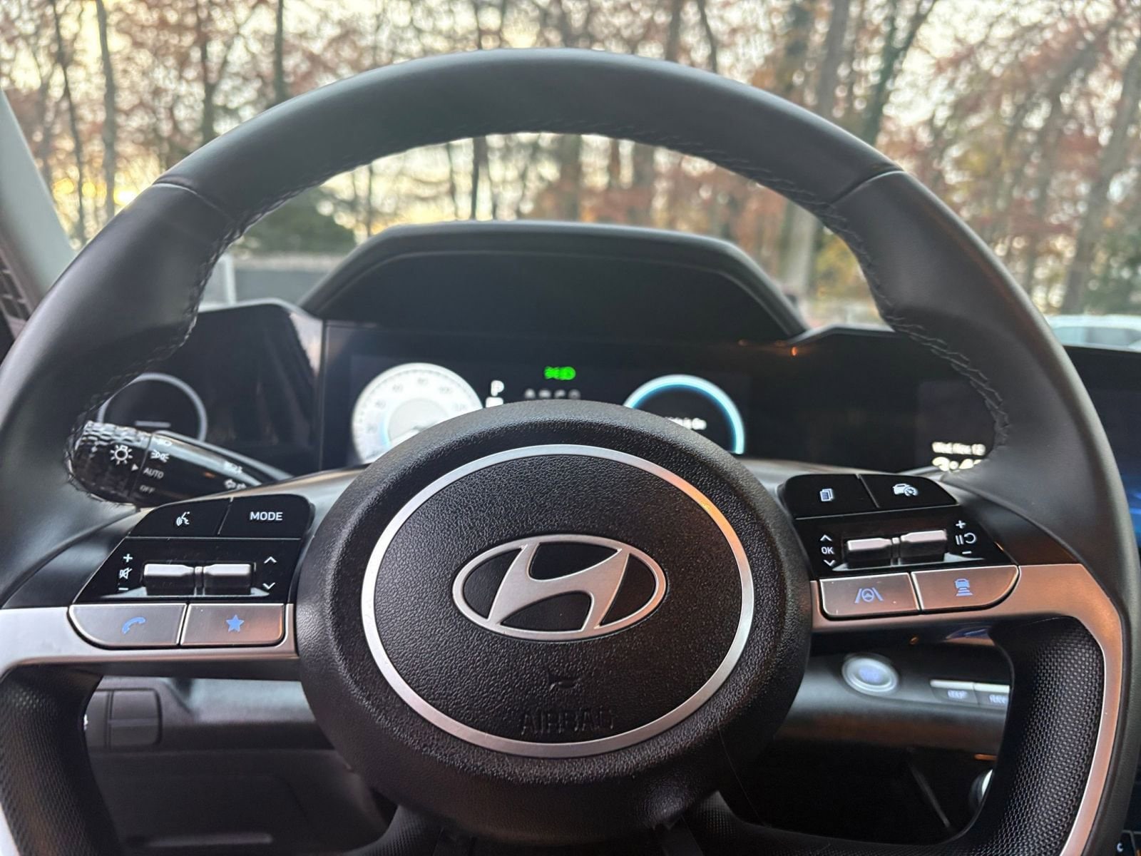 Thumbnail: 2025 Hyundai Elantra - 23