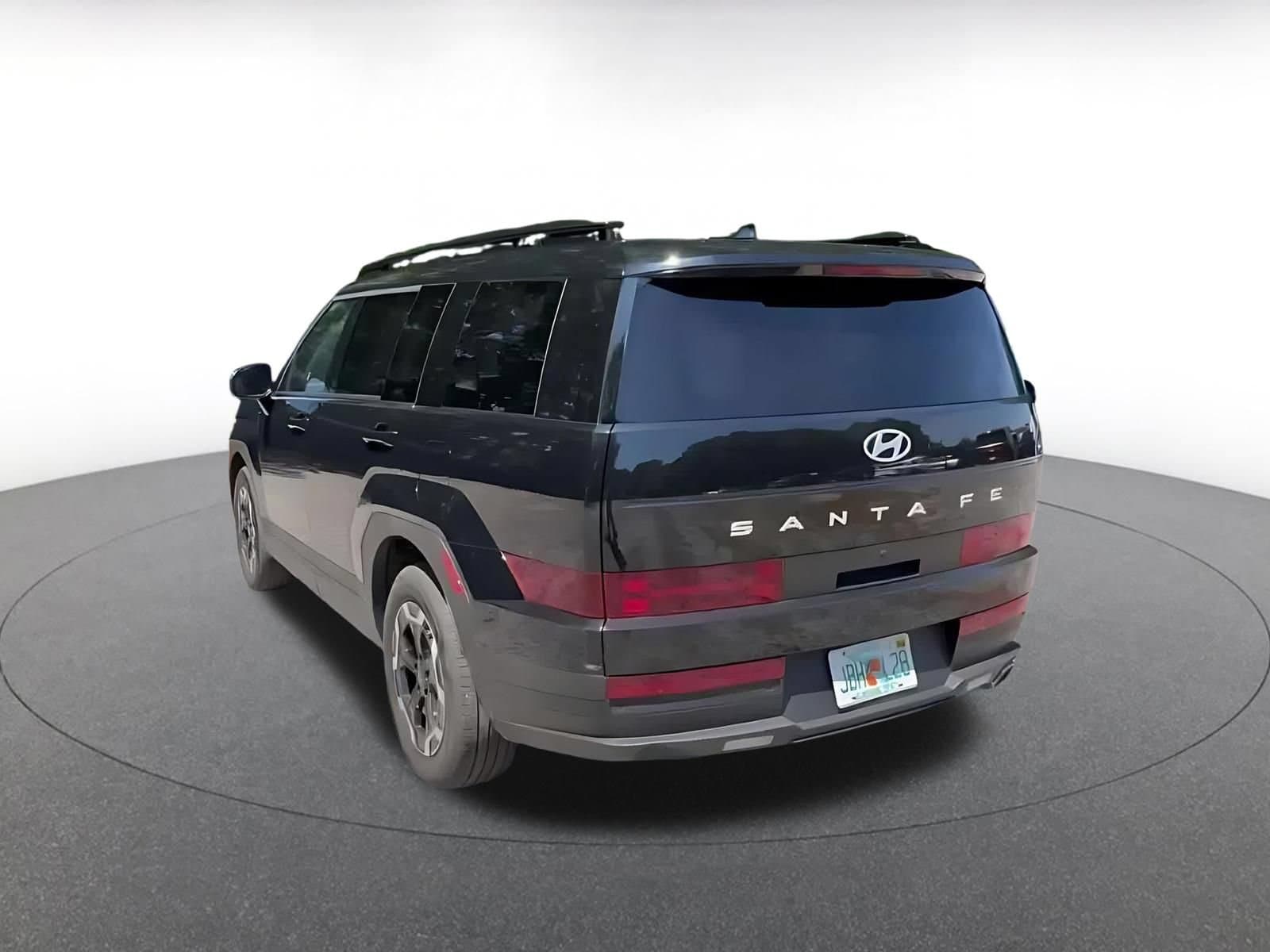 Thumbnail: 2026 Hyundai Santa Fe - 10