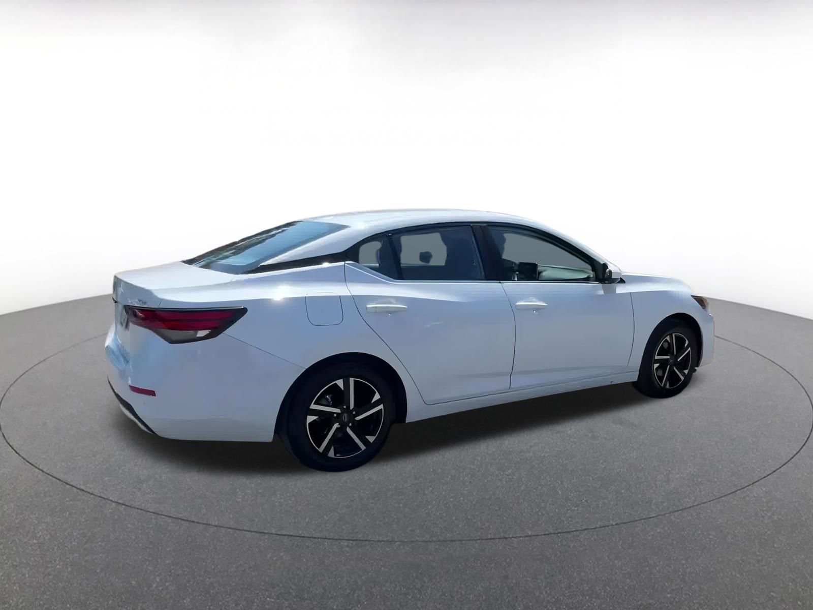 Thumbnail: 2024 Nissan Sentra - 15