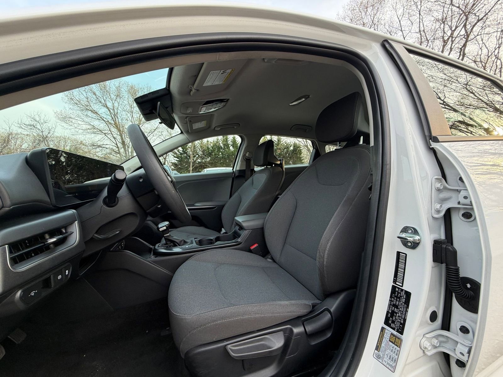 Thumbnail: 2025 Kia K4 - 25