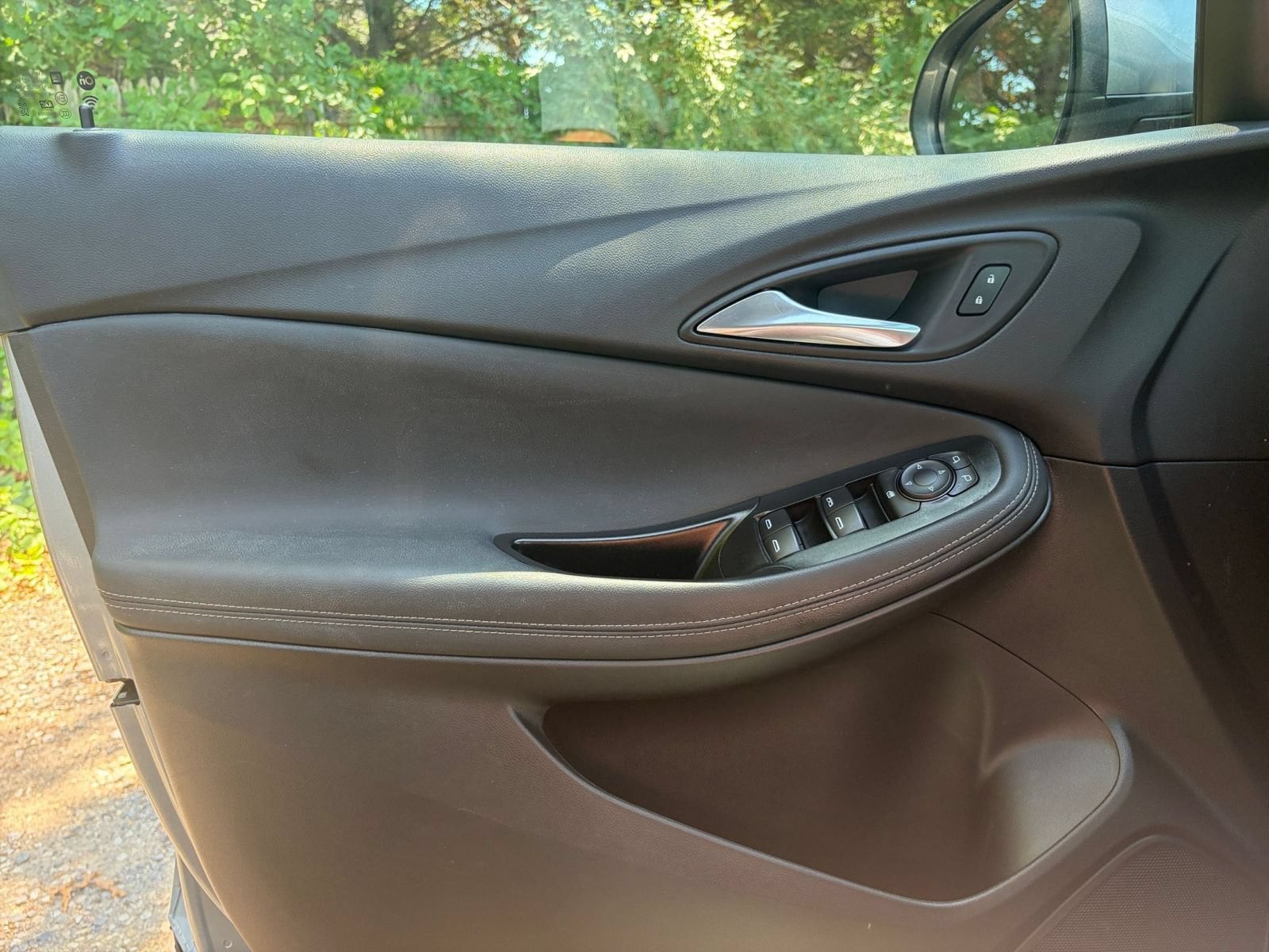 Thumbnail: 2025 Buick Encore GX - 18