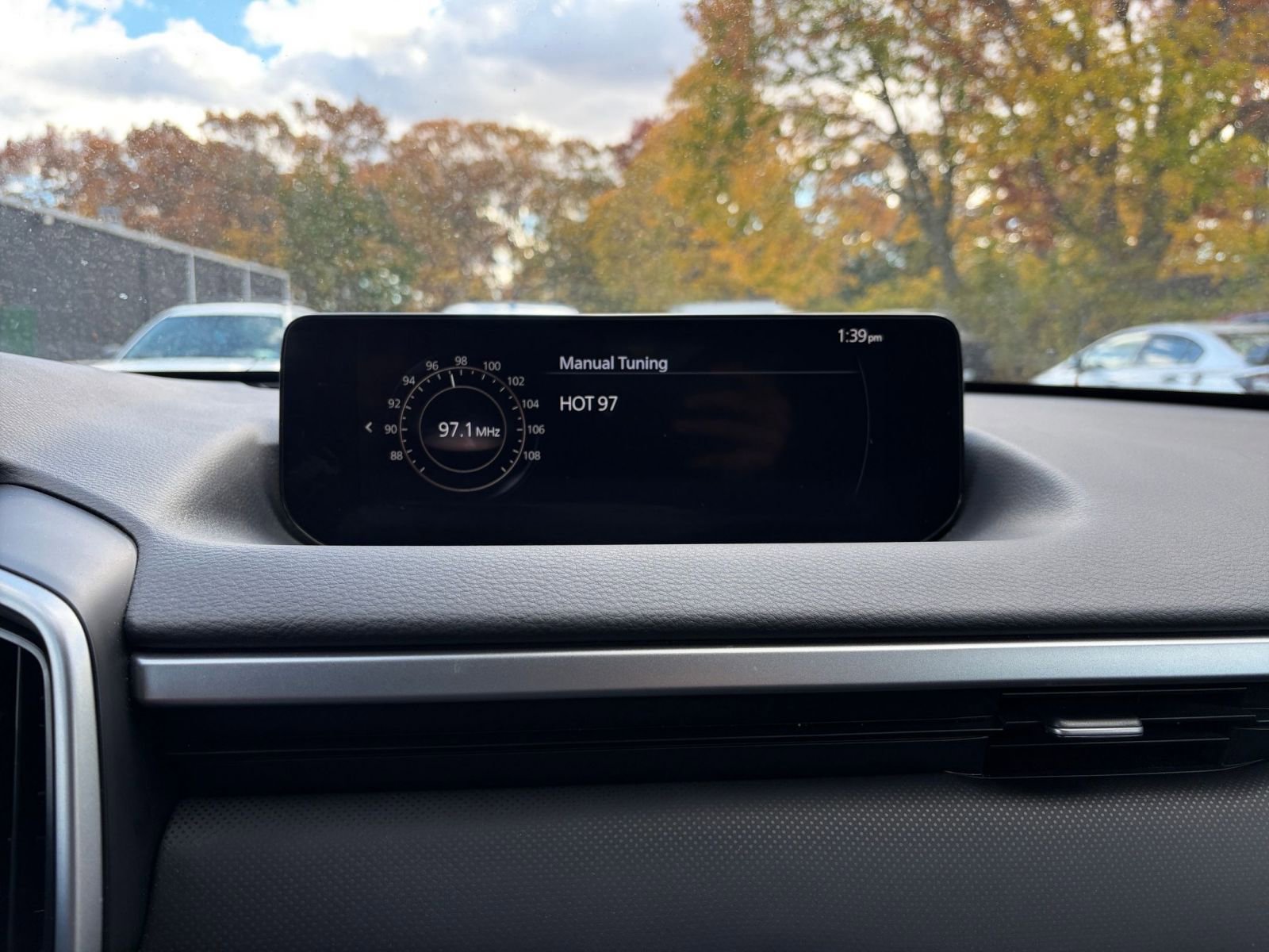 Thumbnail: 2025 Mazda CX-50 - 21