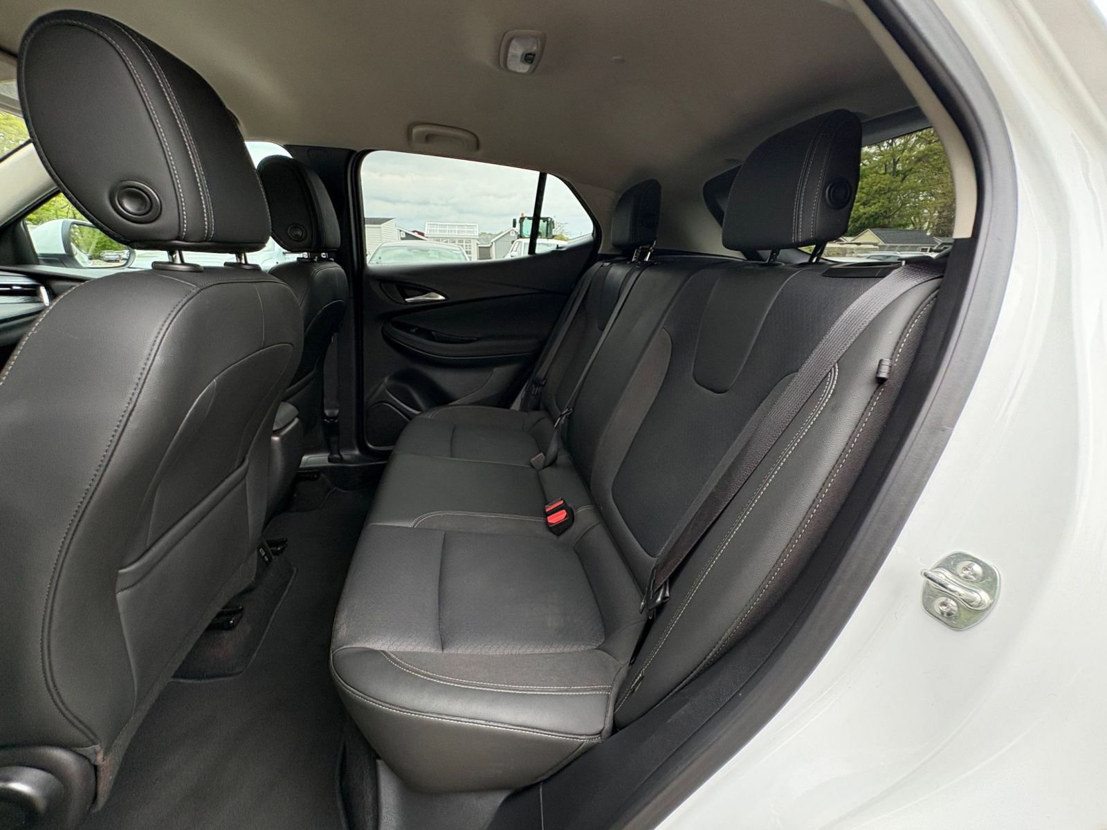 Thumbnail: 2025 Buick Encore GX - 24