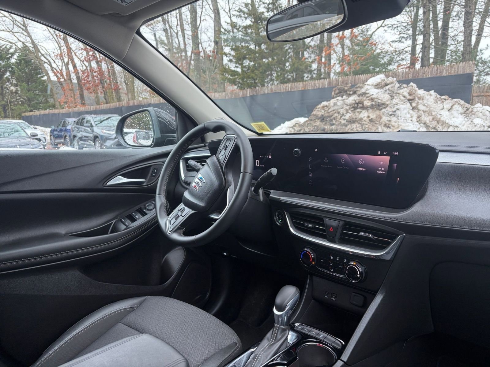 Thumbnail: 2025 Buick Encore GX - 33