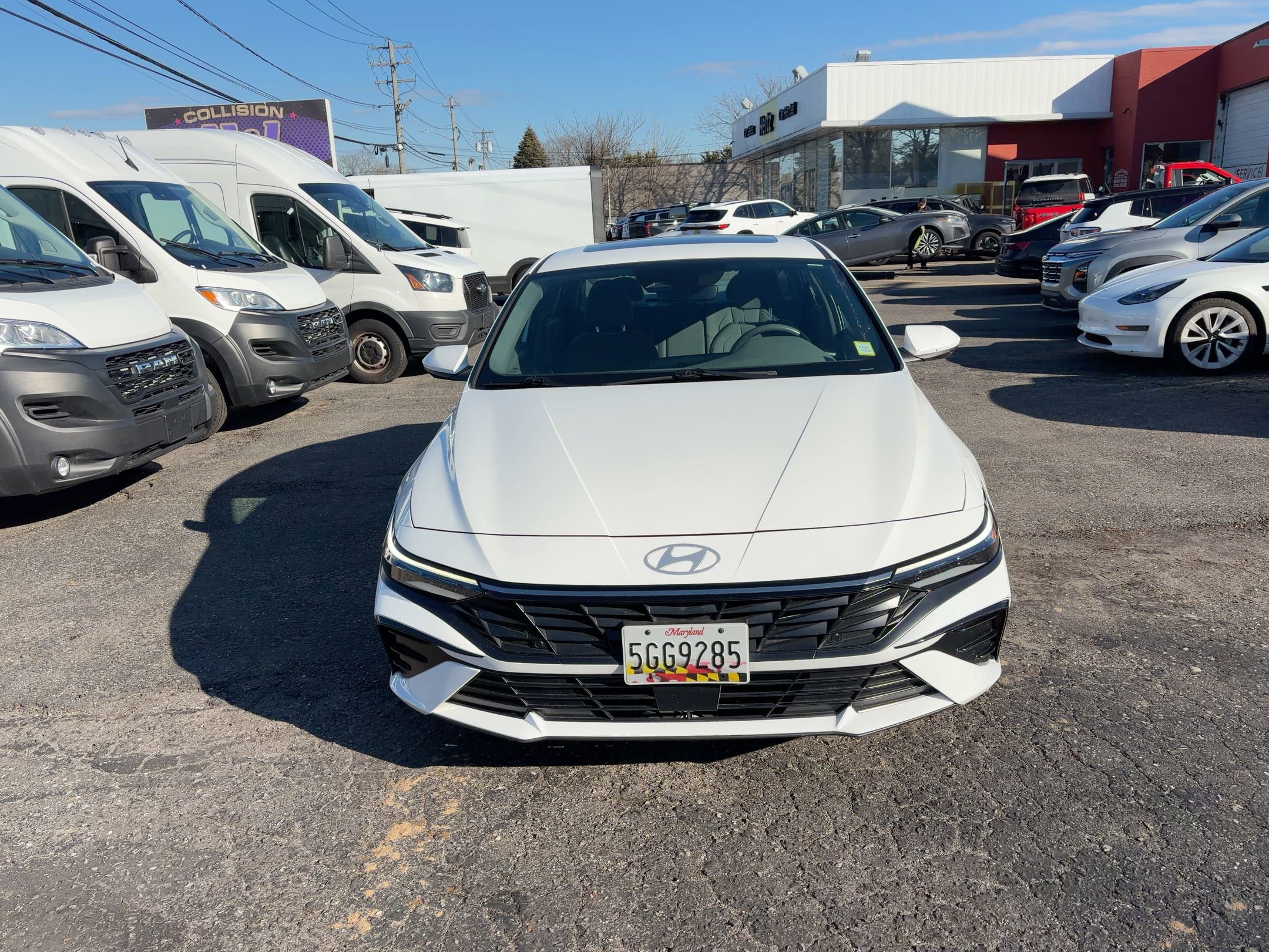 Thumbnail: 2025 Hyundai Elantra - 21