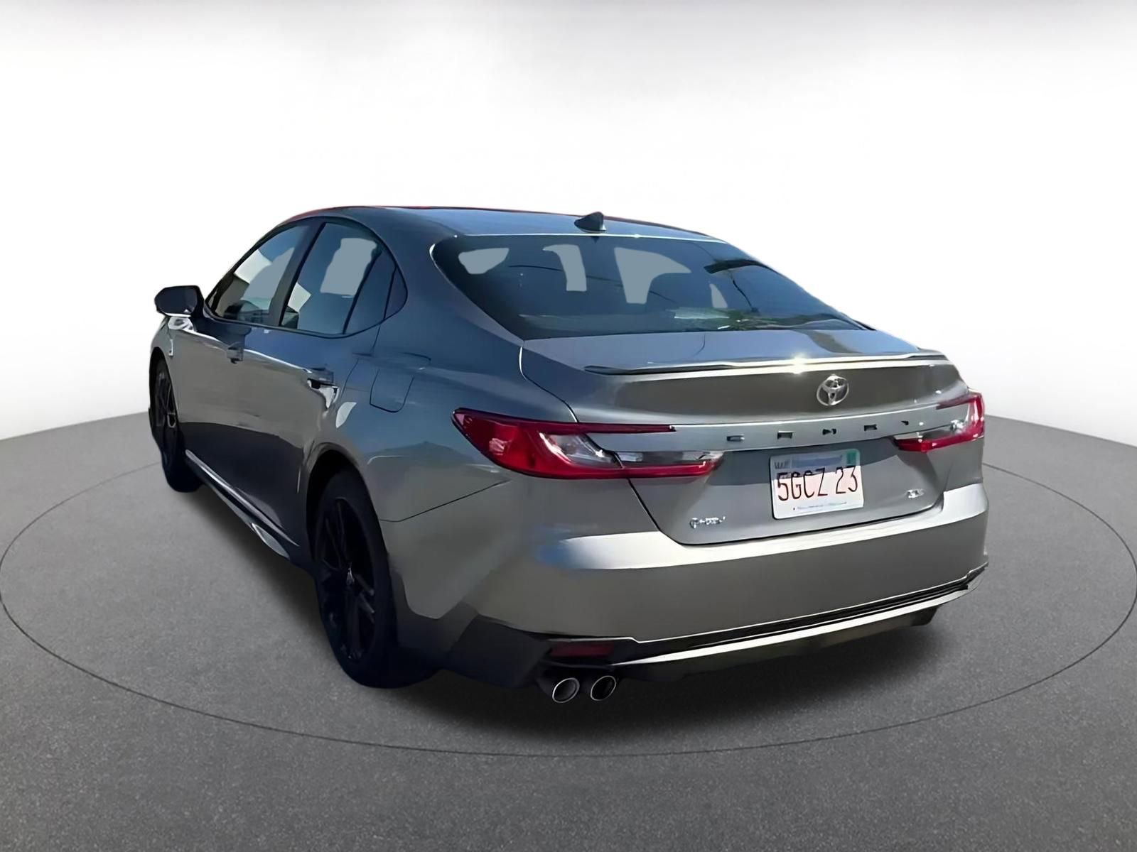 Thumbnail: 2025 Toyota Camry - 11