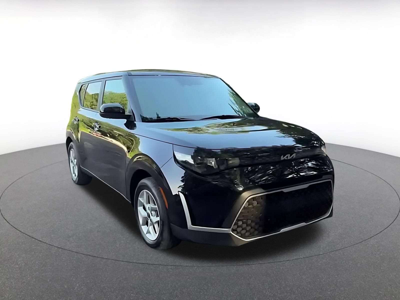 Thumbnail: 2025 Kia Soul - 3