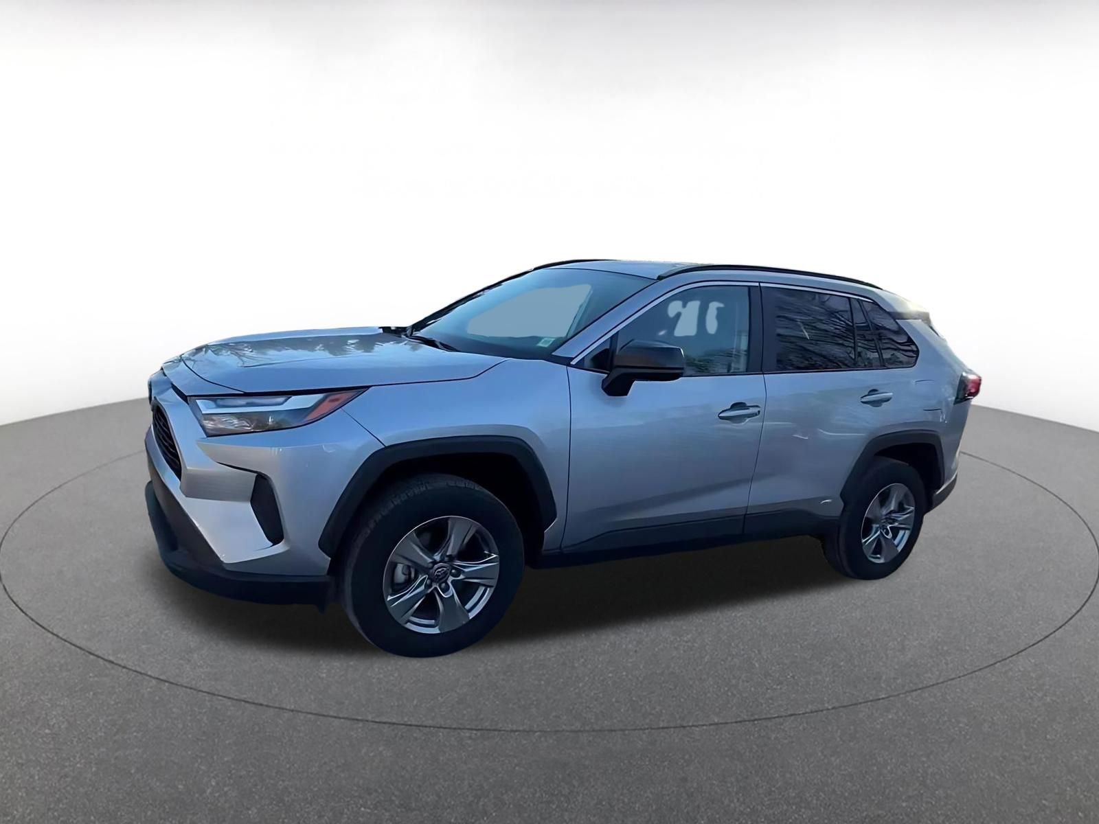 Thumbnail: 2025 Toyota RAV4 - 8