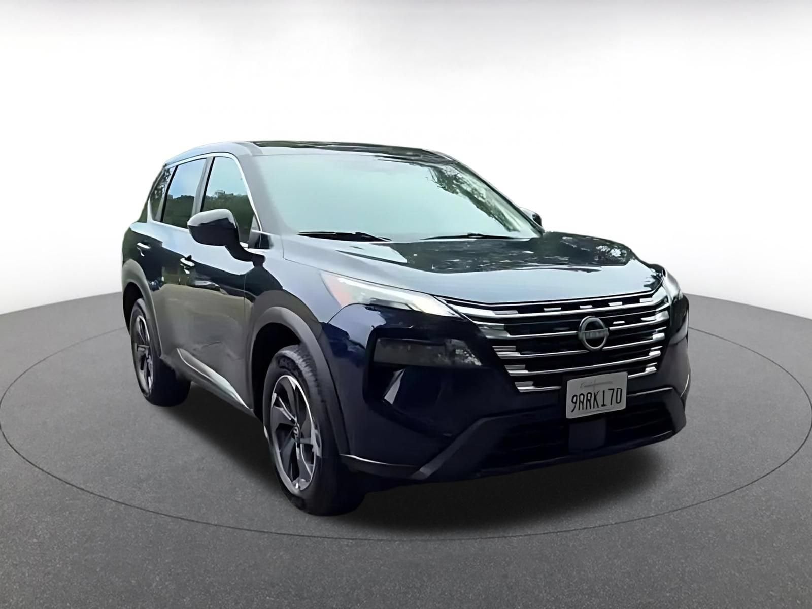 Thumbnail: 2025 Nissan Rogue - 3