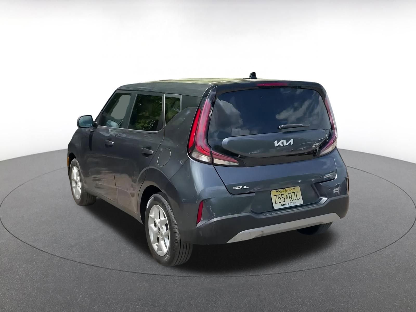 Thumbnail: 2023 Kia Soul - 12