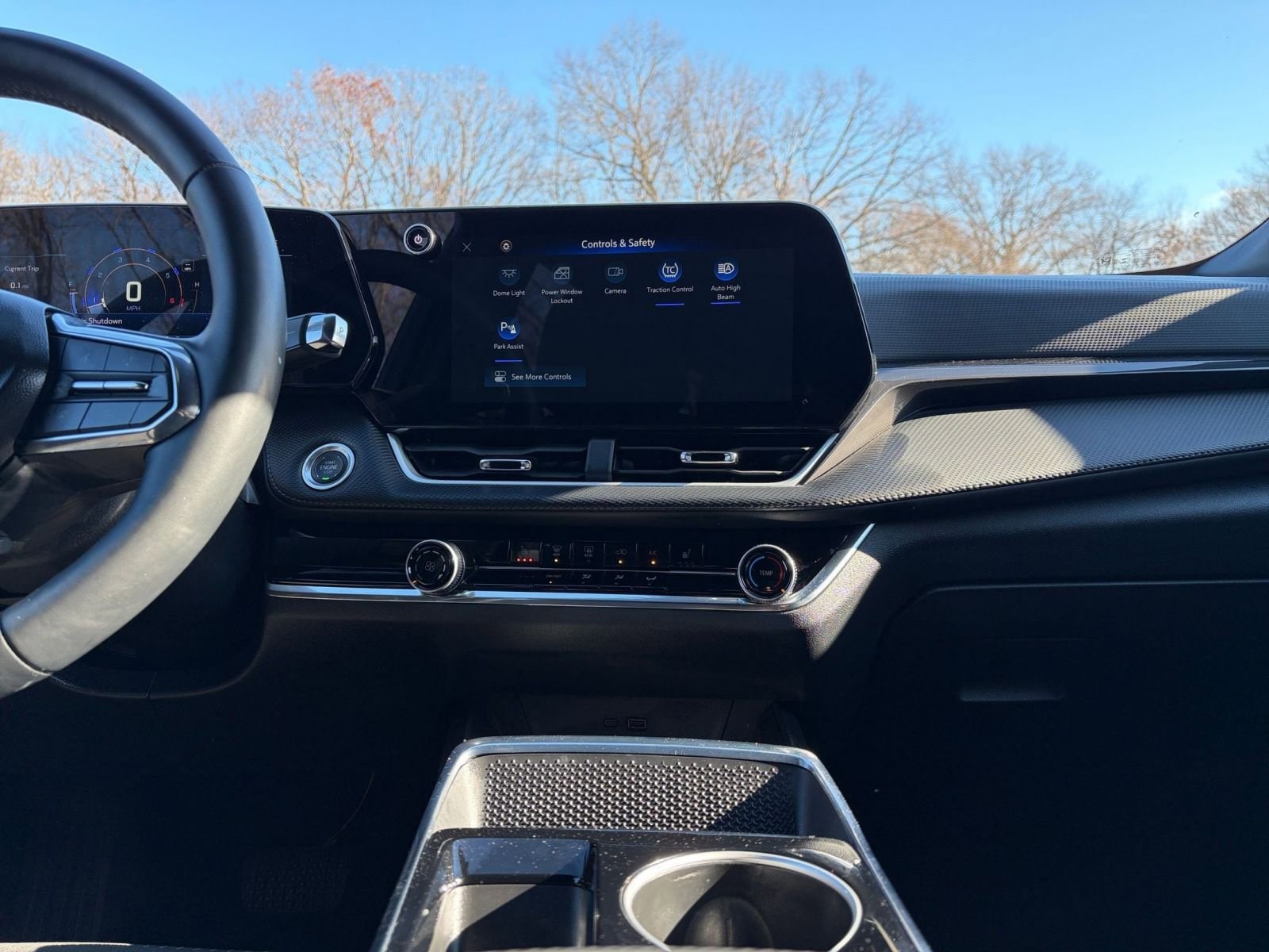 Thumbnail: 2025 Chevrolet Equinox - 18