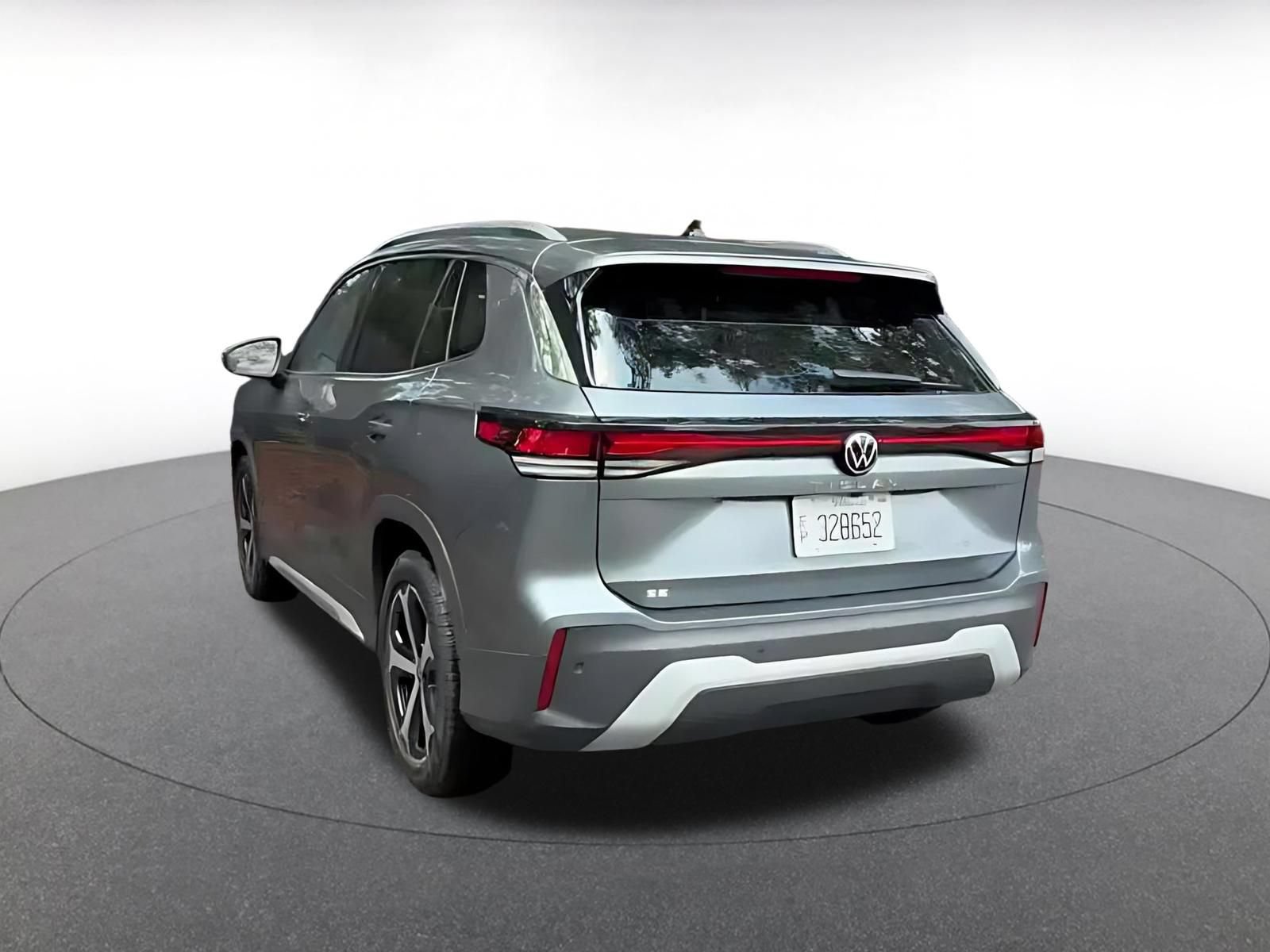 Thumbnail: 2026 Volkswagen Tiguan - 11