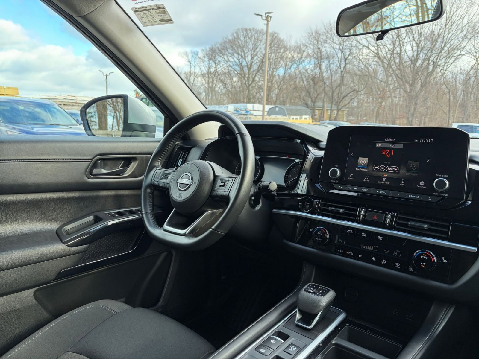 Thumbnail: 2025 Nissan Pathfinder - 35