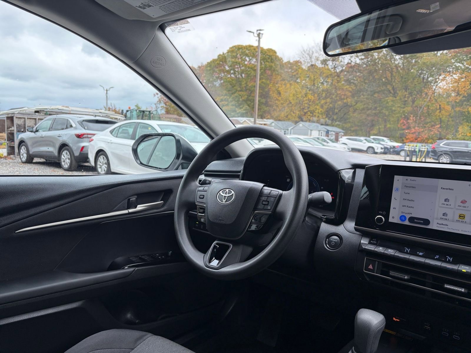 Thumbnail: 2025 Toyota Camry - 33