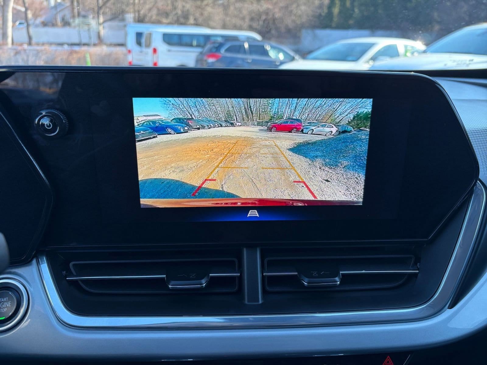 Thumbnail: 2025 Chevrolet Trax - 17