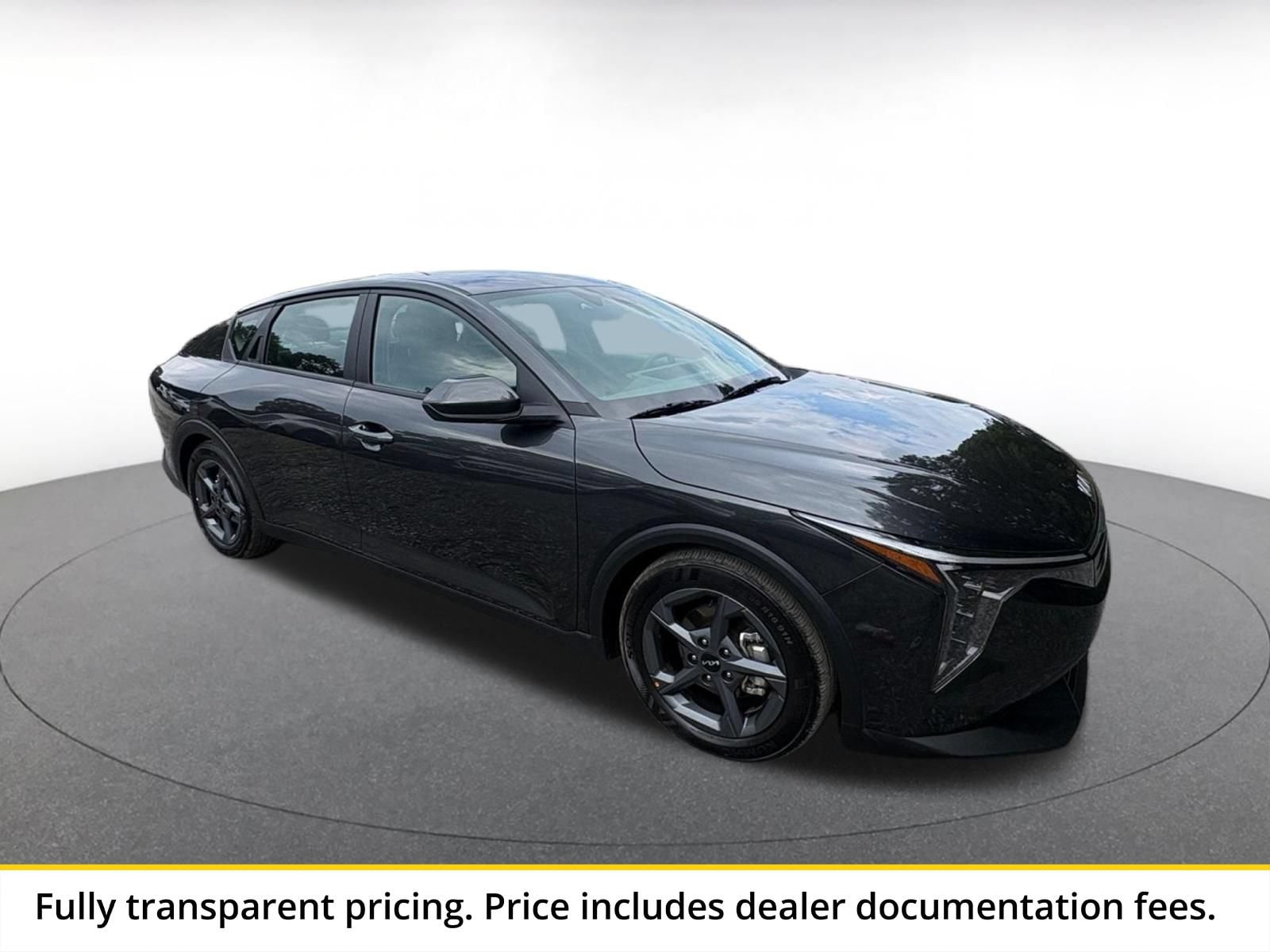 Thumbnail: 2026 Kia K4 - 1