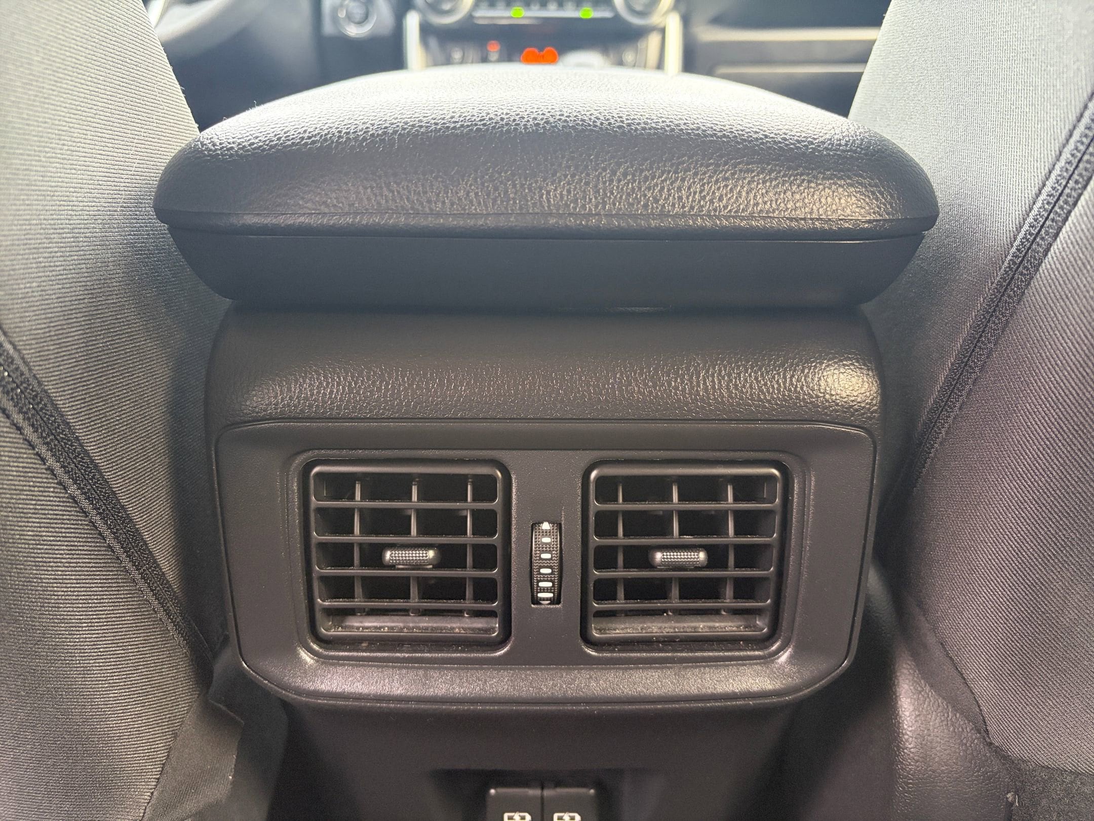 Thumbnail: 2024 Toyota RAV4 - 24