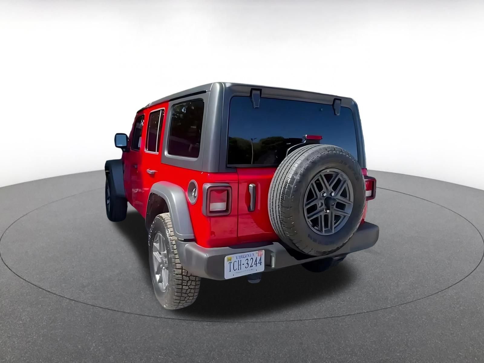 Thumbnail: 2025 Jeep Wrangler - 12