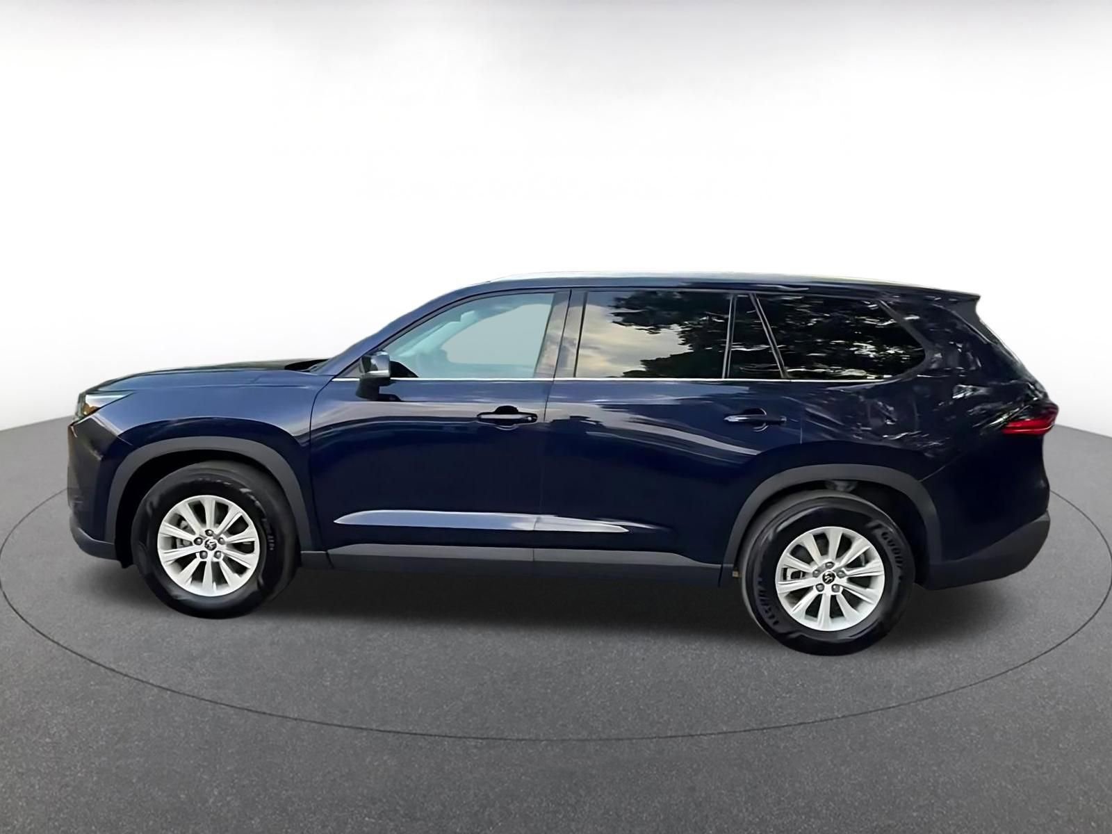 Thumbnail: 2025 Toyota Grand Highlander - 10