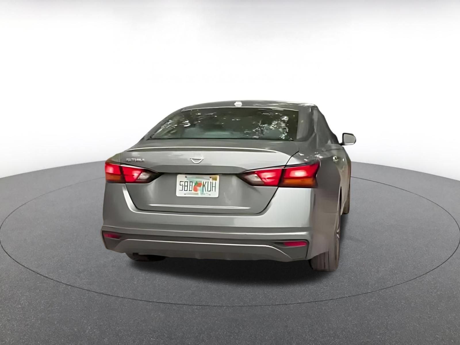 Thumbnail: 2025 Nissan Altima - 10