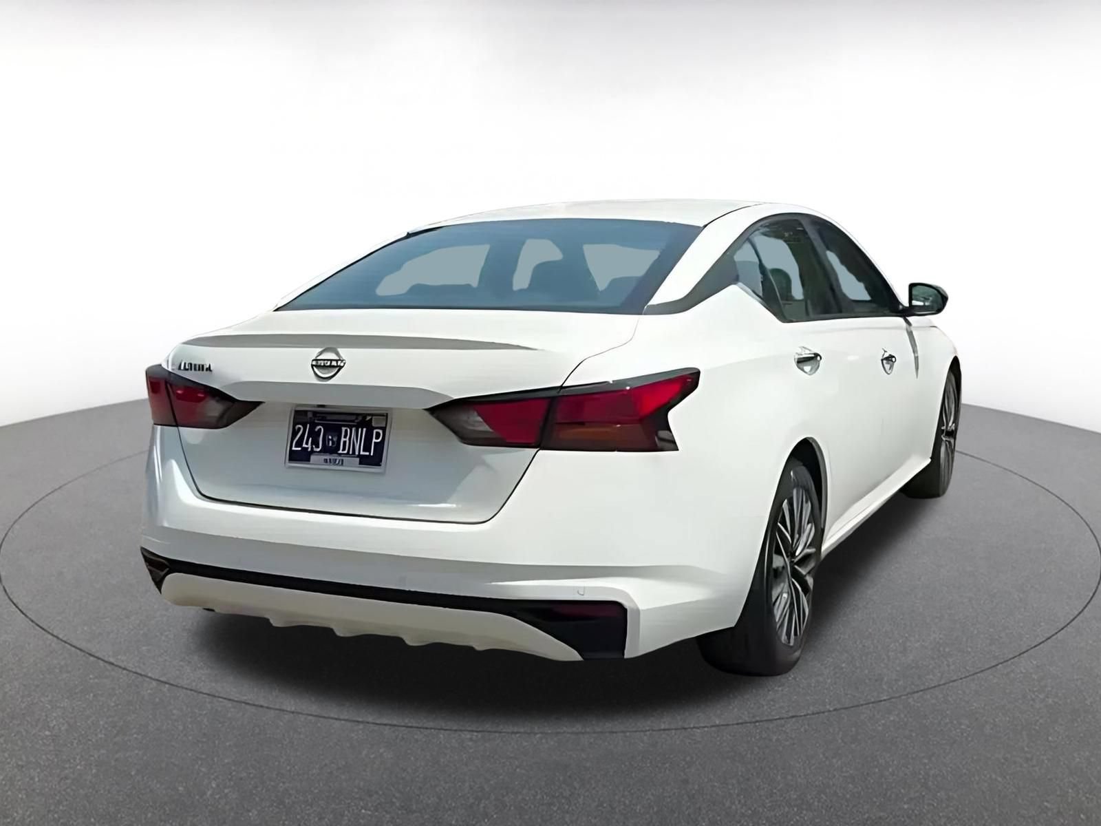 Thumbnail: 2025 Nissan Altima - 13