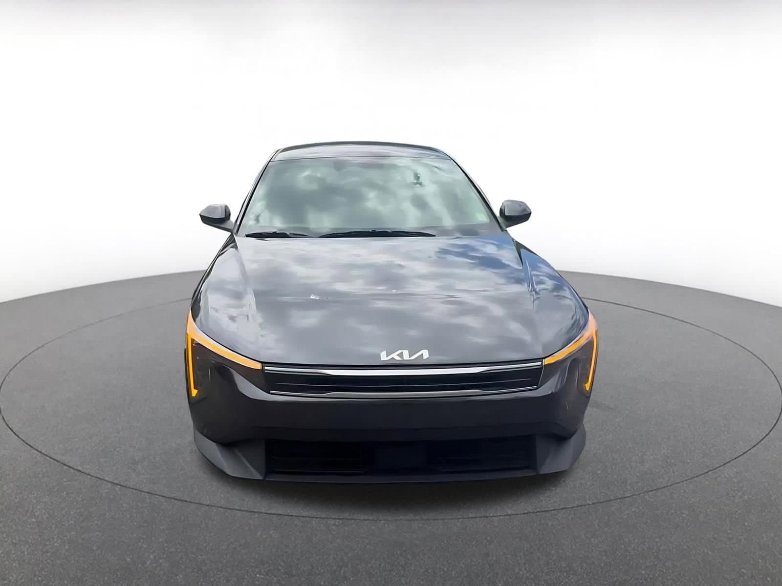 Thumbnail: 2025 Kia K4 - 4