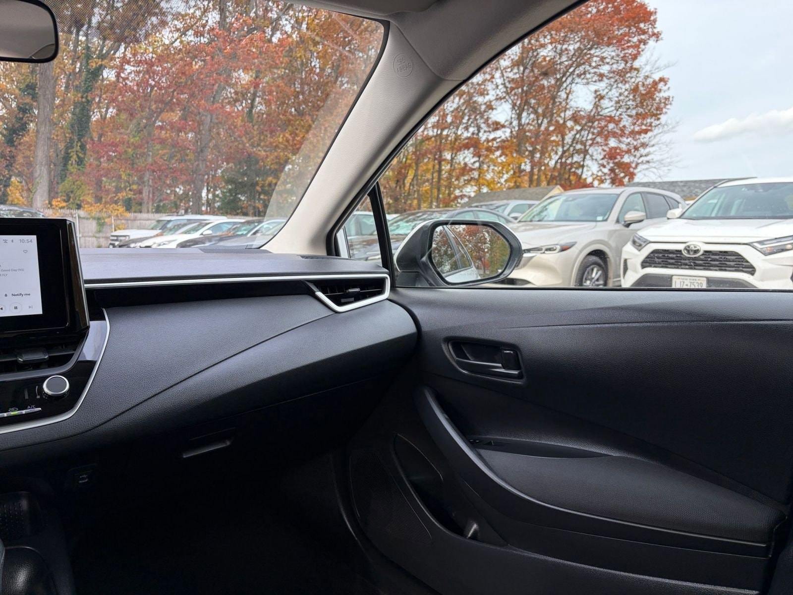 Thumbnail: 2025 Toyota Corolla - 33