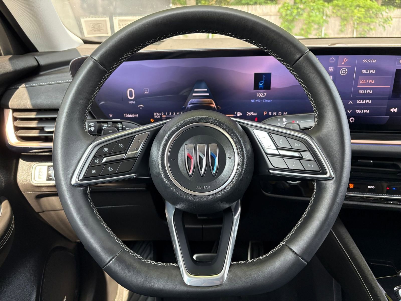 Thumbnail: 2024 Buick Envision - 28