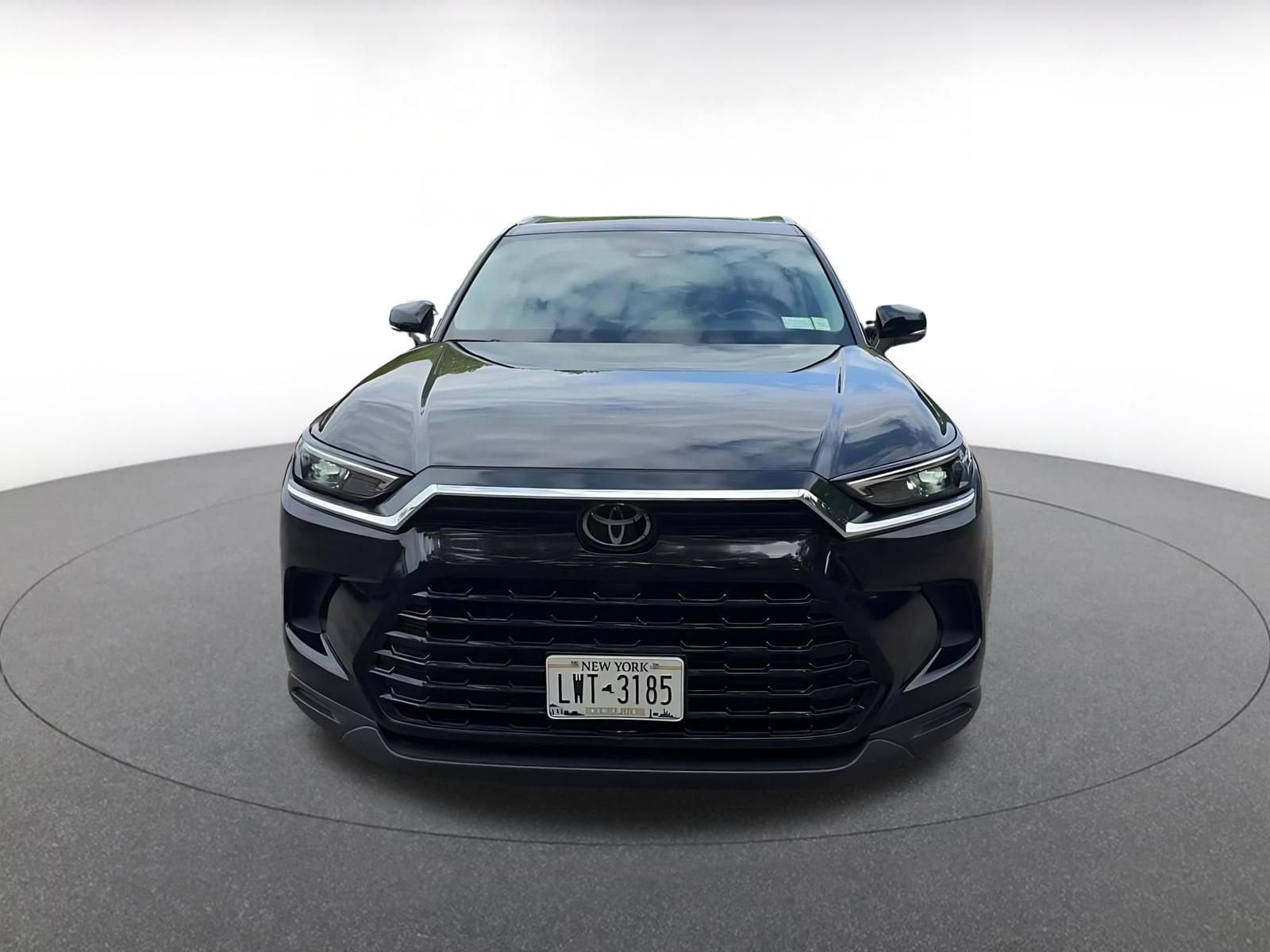 Thumbnail: 2025 Toyota Grand Highlander - 4