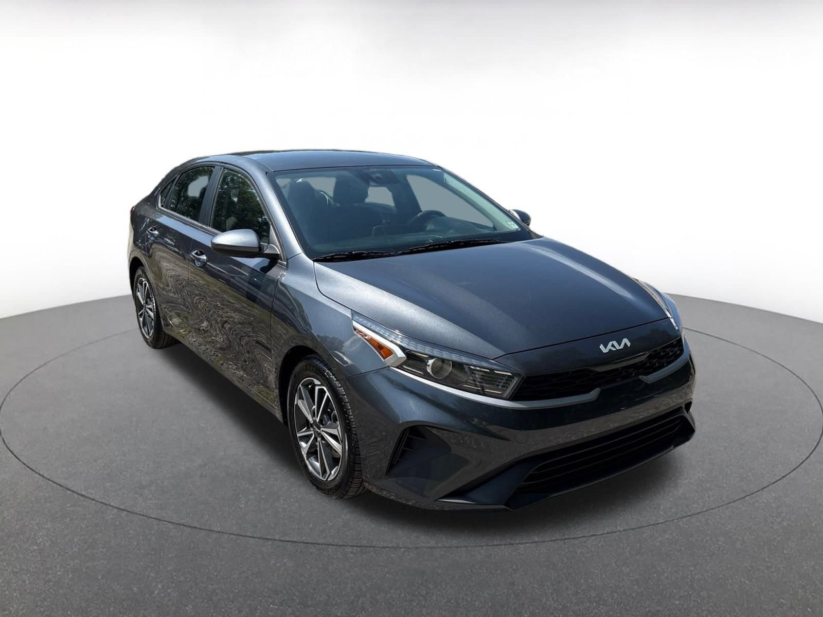 Thumbnail: 2023 Kia Forte - 1
