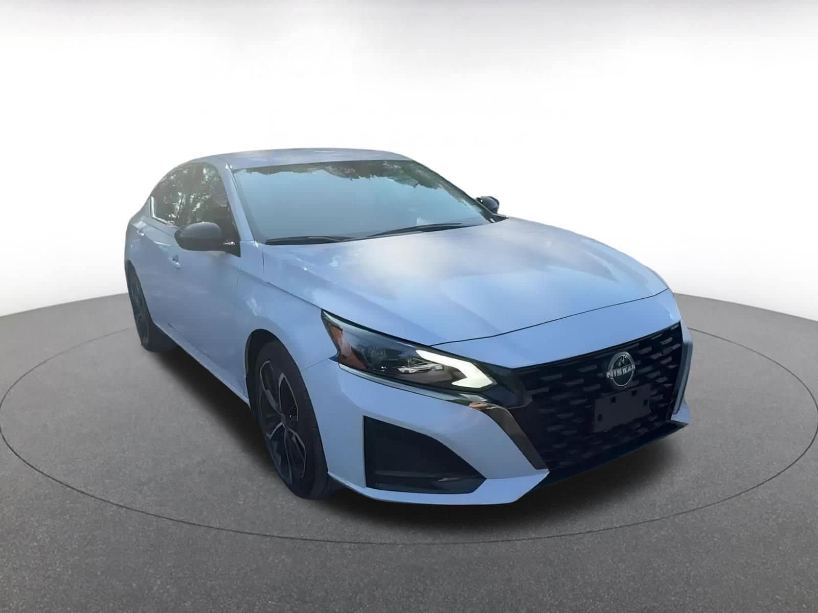 2024 Nissan Altima SR 3