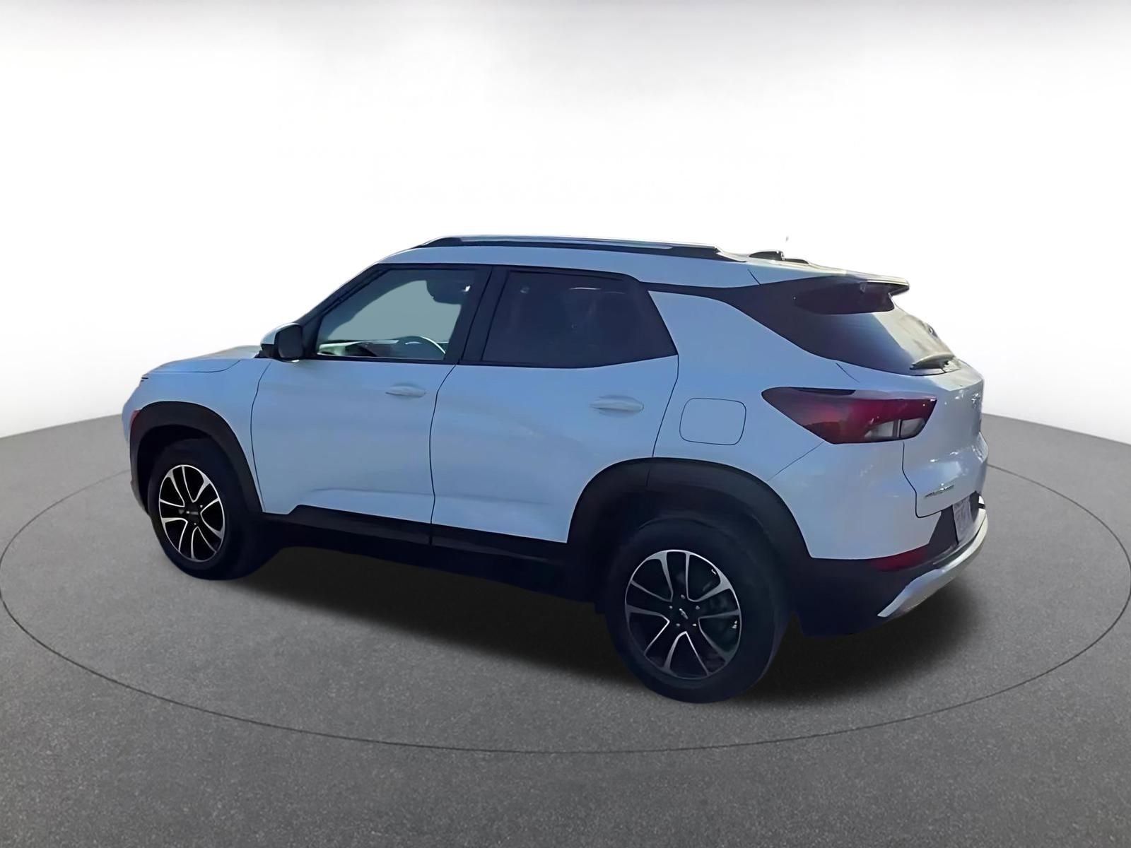 Thumbnail: 2025 Chevrolet TrailBlazer - 10