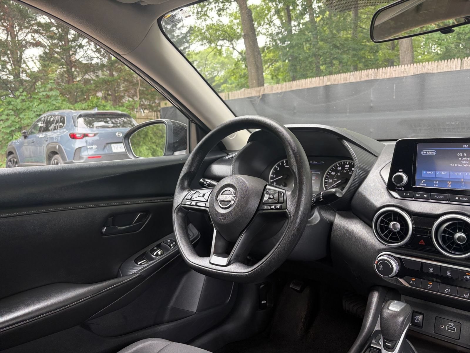 Thumbnail: 2025 Nissan Sentra - 32