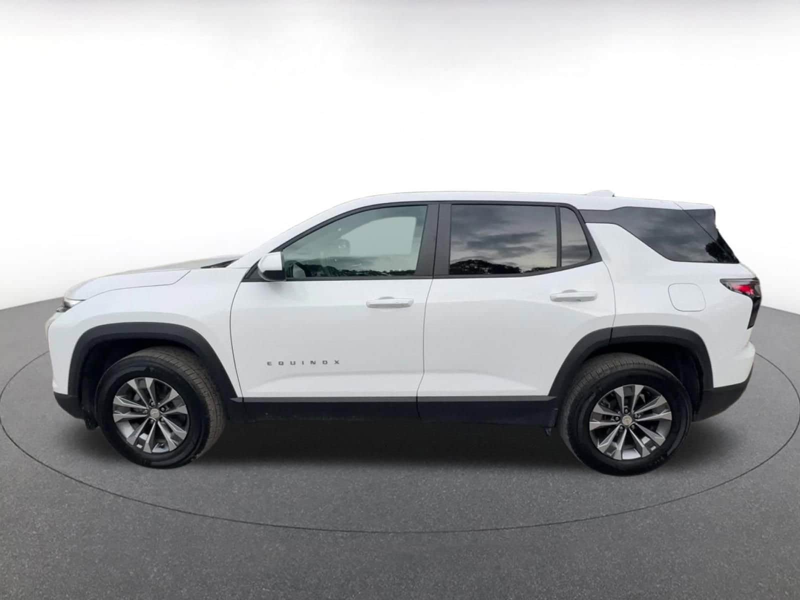 Thumbnail: 2025 Chevrolet Equinox - 9