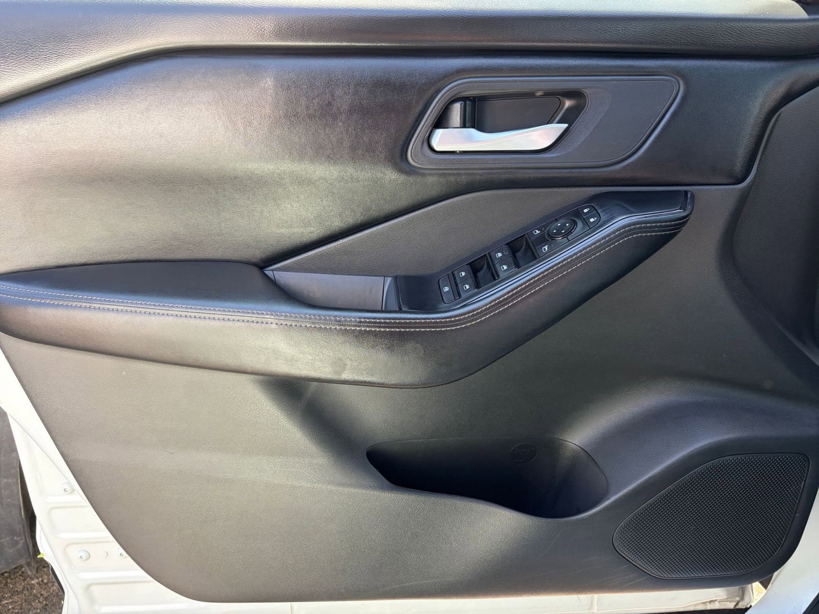 Thumbnail: 2025 Nissan Rogue - 18