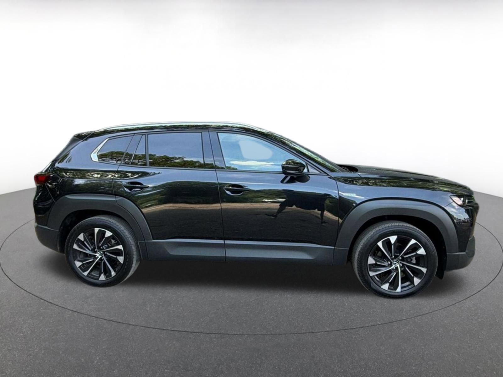Thumbnail: 2025 Mazda CX-50 - 10