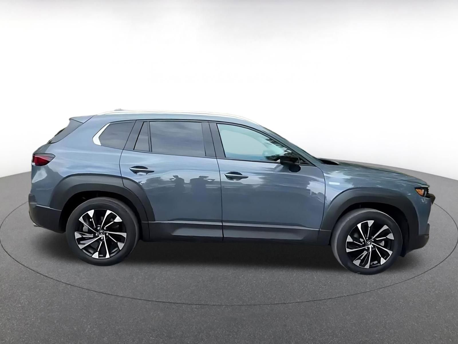 Thumbnail: 2025 Mazda CX-50 - 16