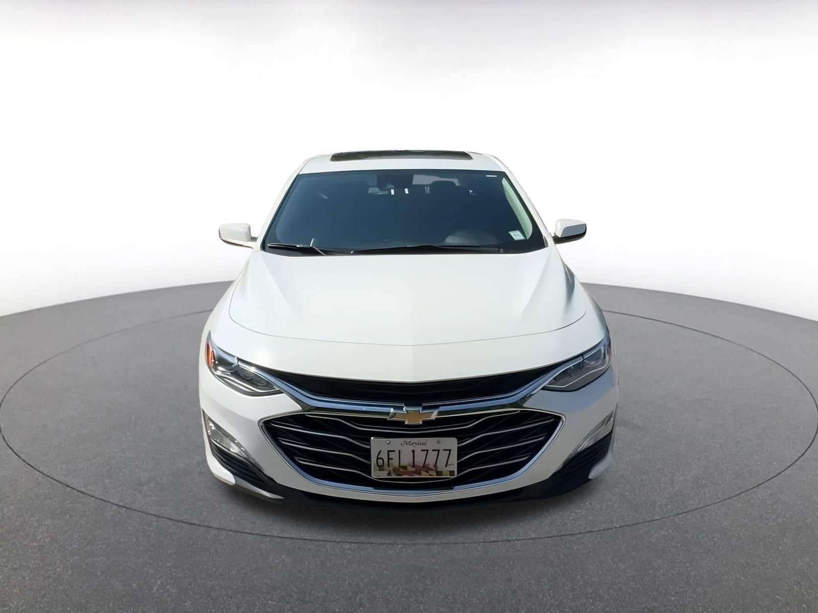 Thumbnail: 2024 Chevrolet Malibu - 4