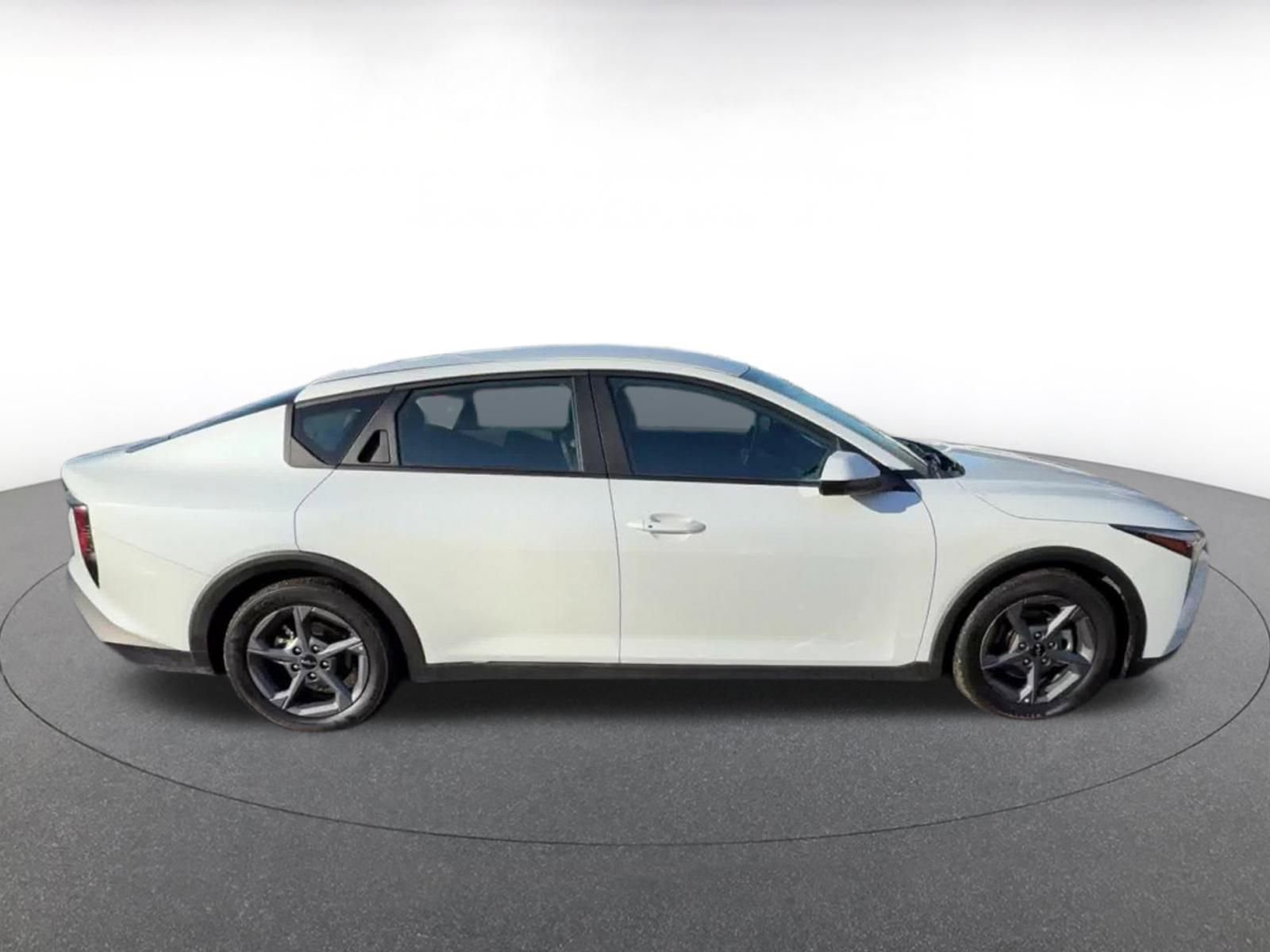 Thumbnail: 2025 Kia K4 - 16