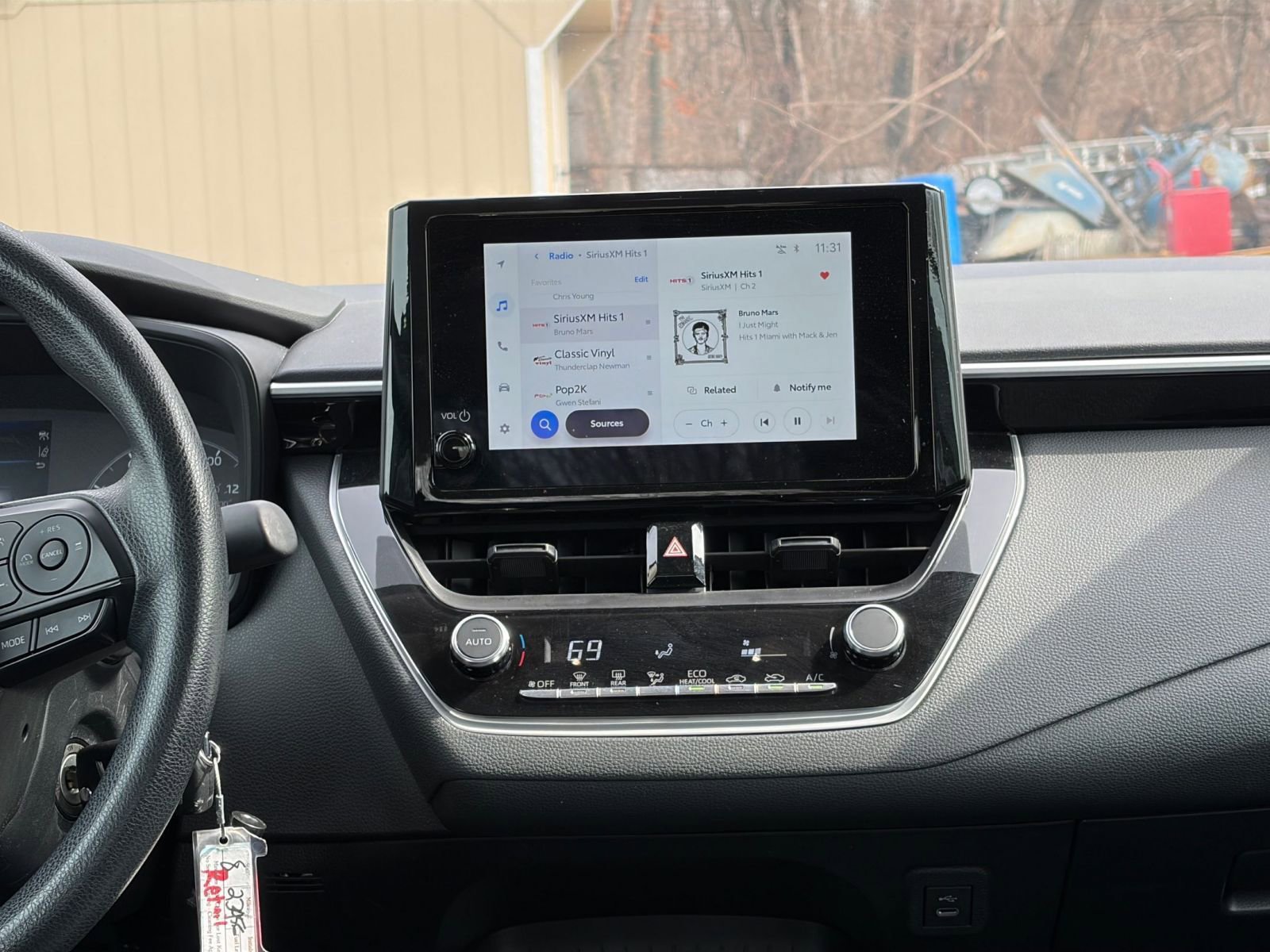 Thumbnail: 2025 Toyota Corolla - 17