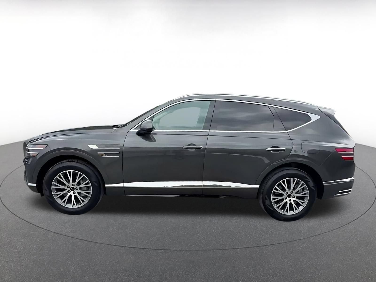 Thumbnail: 2026 Genesis GV80 - 8